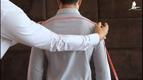 Can a tailor reduce shoulder size?