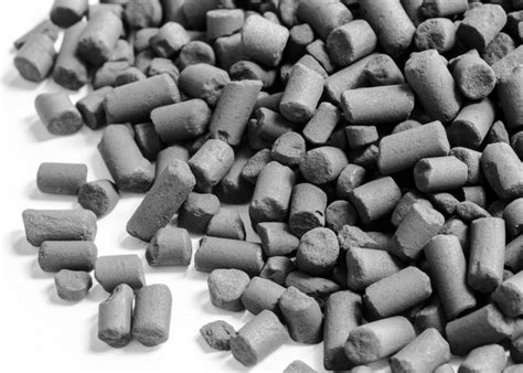 Can activated charcoal remove heavy metals?
