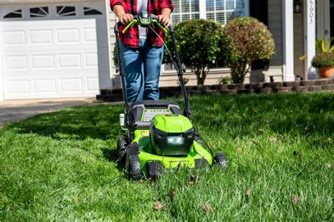 Can an electric mower handle tall grass?