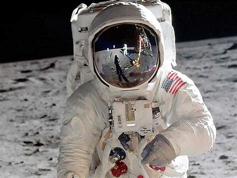 Can astronauts walk on moon?