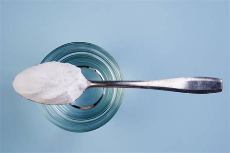 Can baking soda help hyperkalemia?