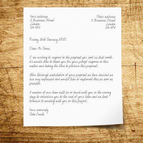 Can business letter be handwritten?