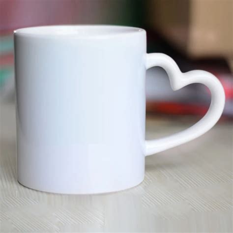 Can ceramic mugs handle heat?