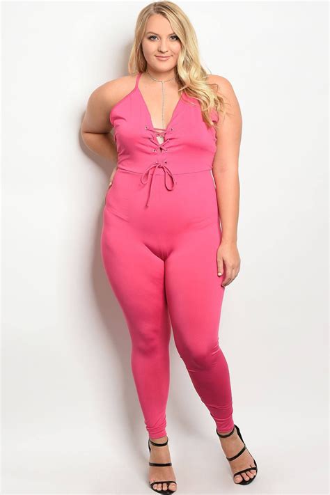Can chubby girls wear jumpsuit?
