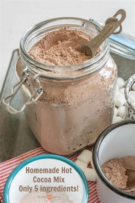 Can cocoa powder be mixed with hot water?