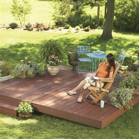 Can decking sit on grass?