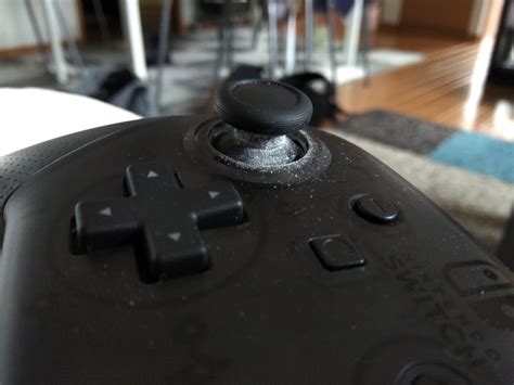 Can dust ruin a controller?