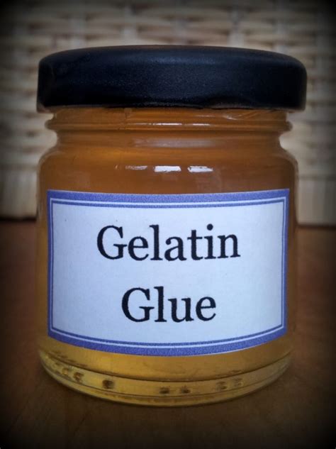 Can gelatin be used as glue?