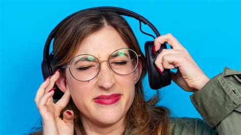 Can headphones cause hearing loss?