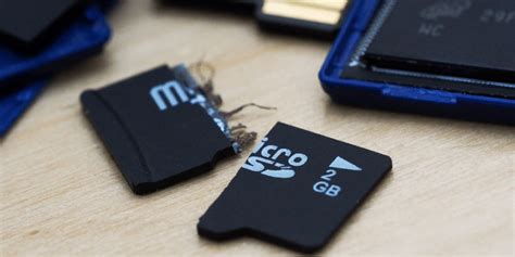 Can heat damage microSD cards?
