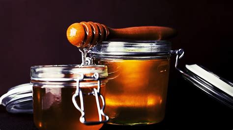 Can honey last for 3000 years?