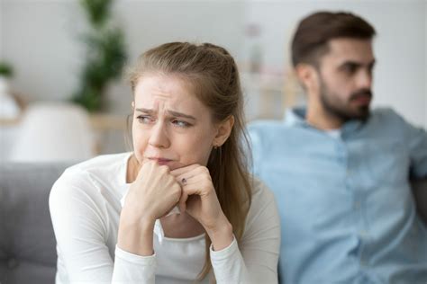Can insecurities damage a relationship?