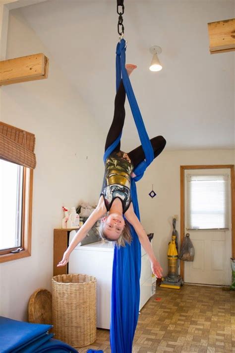 Can kids use aerial silks?