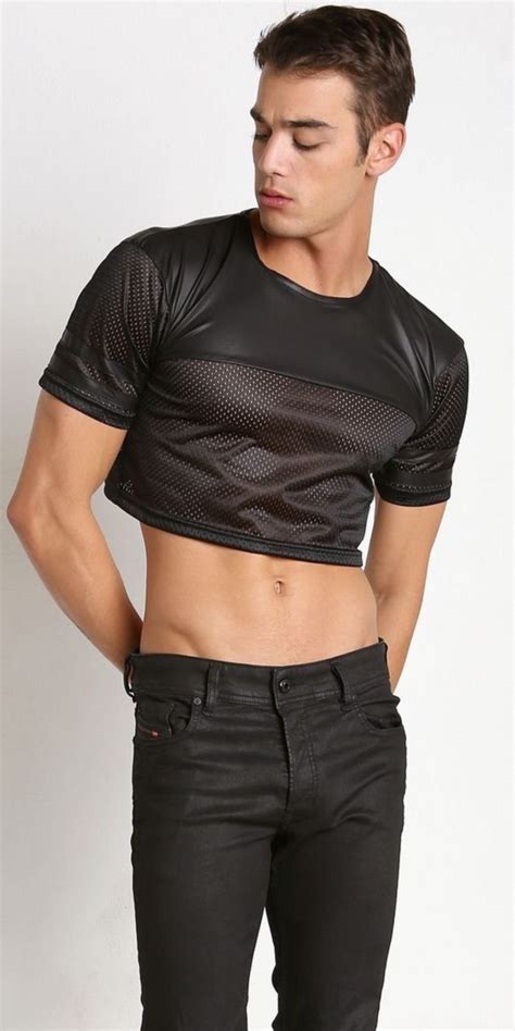 Can men wear crop tops?