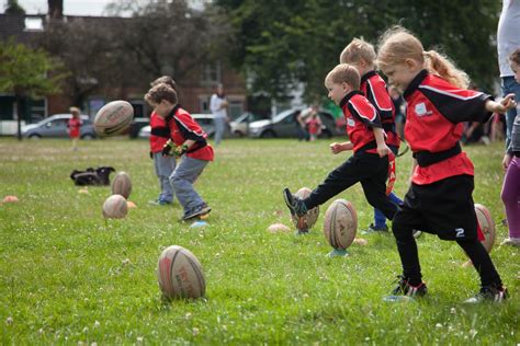 Can my 4 year old play Rugby League?