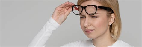 Can needing glasses cause dizziness?