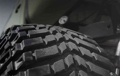 Can old tires cause rough ride?