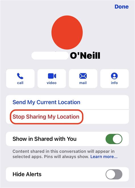 Can people see when you stop sharing location on iMessage?