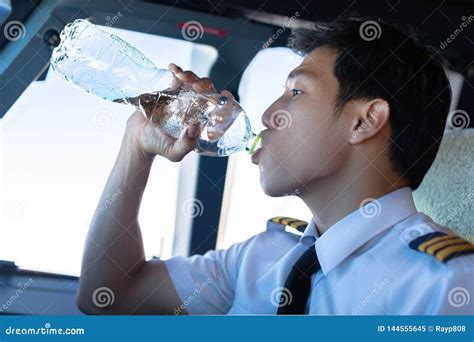 Can pilots drink water while flying?