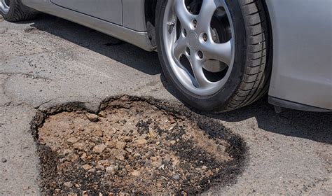 Can potholes cause frame damage?