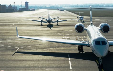 Can private jets fly to Ukraine?