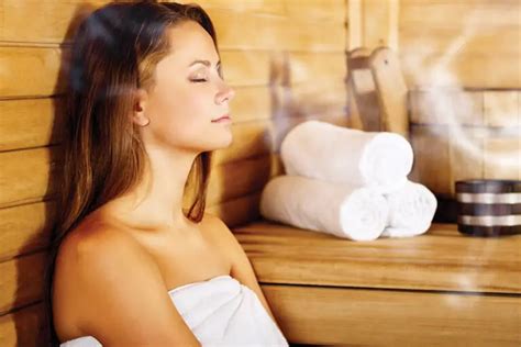 Can saunas age skin?