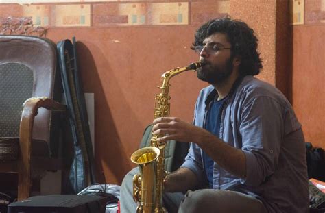 Can saxophone be self taught?