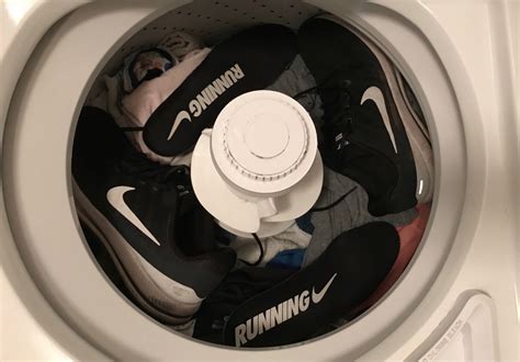 Can shoes damage a washing machine?