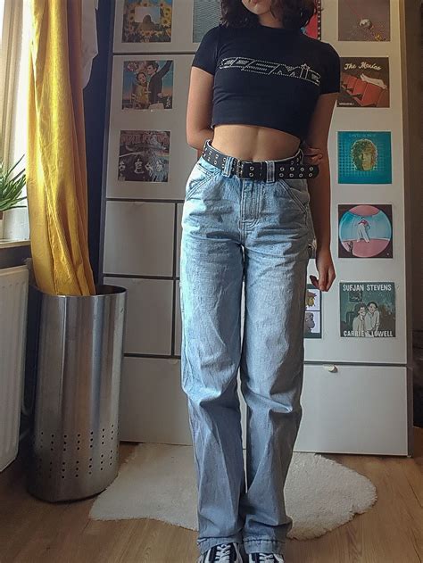 Can skinny girls wear baggy clothes?