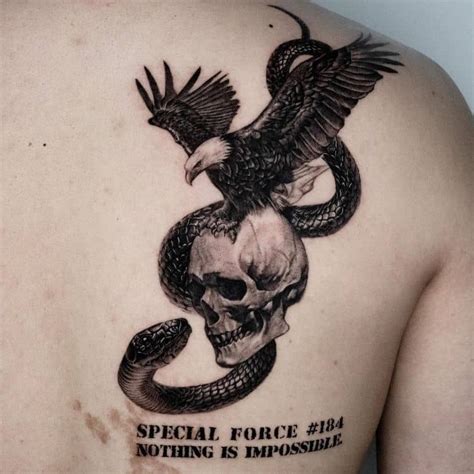 Can special forces have tattoos?