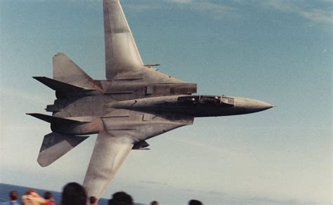 Can the F-14 go supersonic?