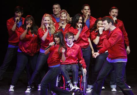 Can the Glee cast actually sing?