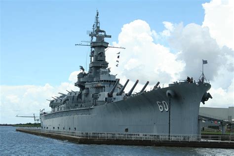 Can the USS Alabama still run?
