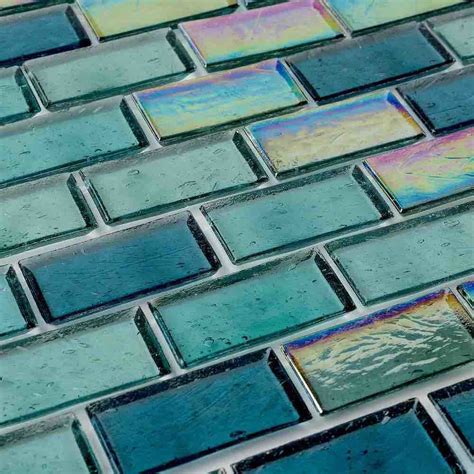 Can tiles be made from glass?