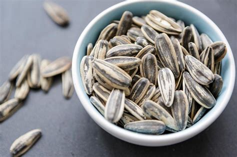 Can too many sunflower seeds be toxic?