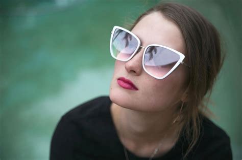 Can transitions replace sunglasses?