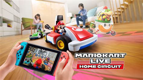 Can two people play Mario Kart on different switches?