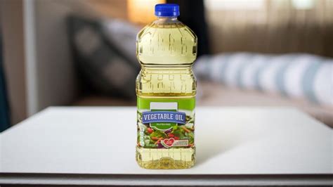Can vegetable oil be used as lubricant?