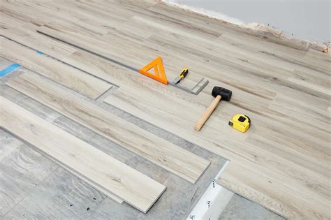 Can vinyl plank flooring be taken up and reinstalled?