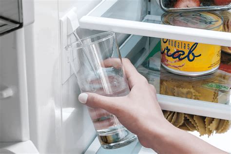 Can water expire in the fridge?