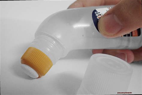 Can water go through glue?