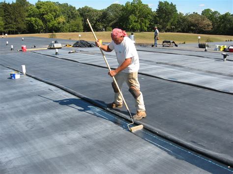 Can water sit on EPDM roof?