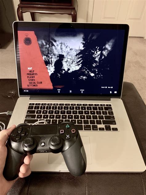 Can you Display PS4 on laptop?