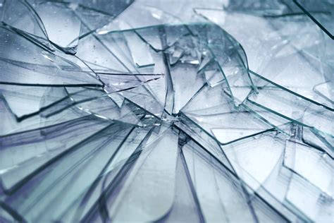 Can you bond broken glass?