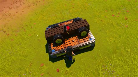 Can you build a car in LEGO Fortnite?