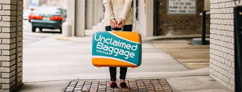 Can you buy lost luggage UK online?