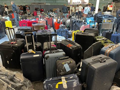 Can you buy unclaimed lost luggage?