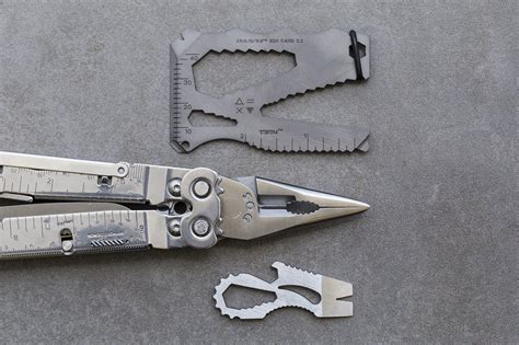 Can you carry multi-tools?