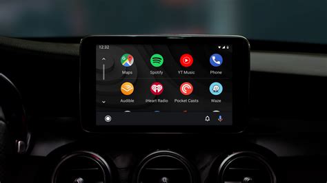 Can you change Android Auto theme?