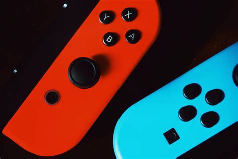 Can you charge Joy-Cons without Switch?